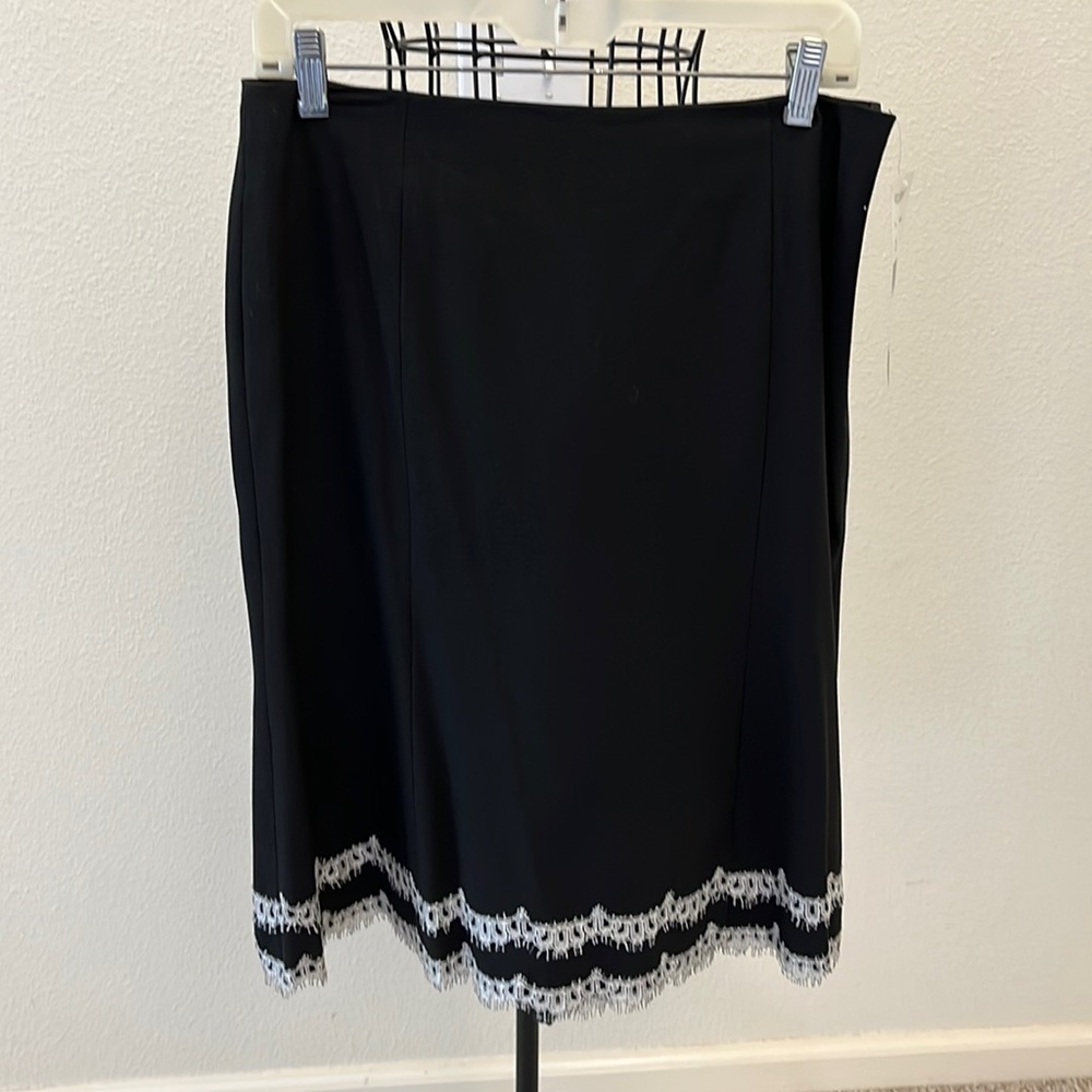NWT KAREN KANE BLACK AND WHITE SKIRT